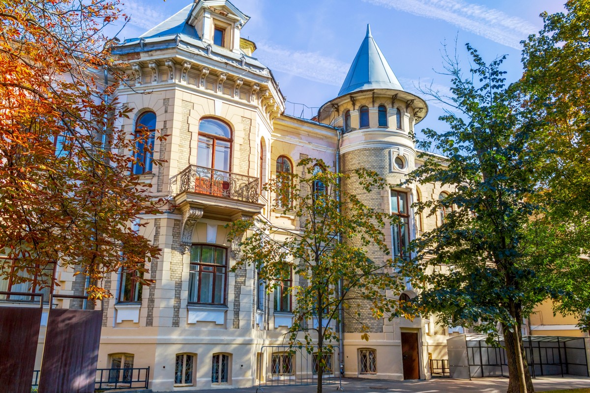 Кофейные истории и необычные дома Москвы (7/9)