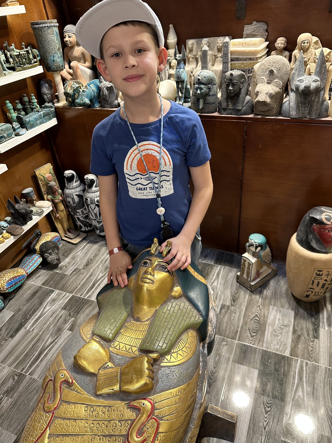 Хорошая экскурсия, Ахмед молодец, немного спешили чтобы пройти перед автобусами, но оно того стоило.