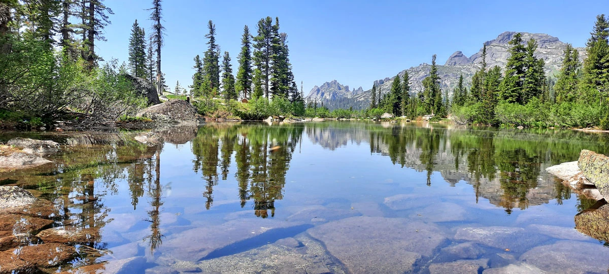 Треккинг налегке по тропам парка «Ергаки» с проживанием в гостинице