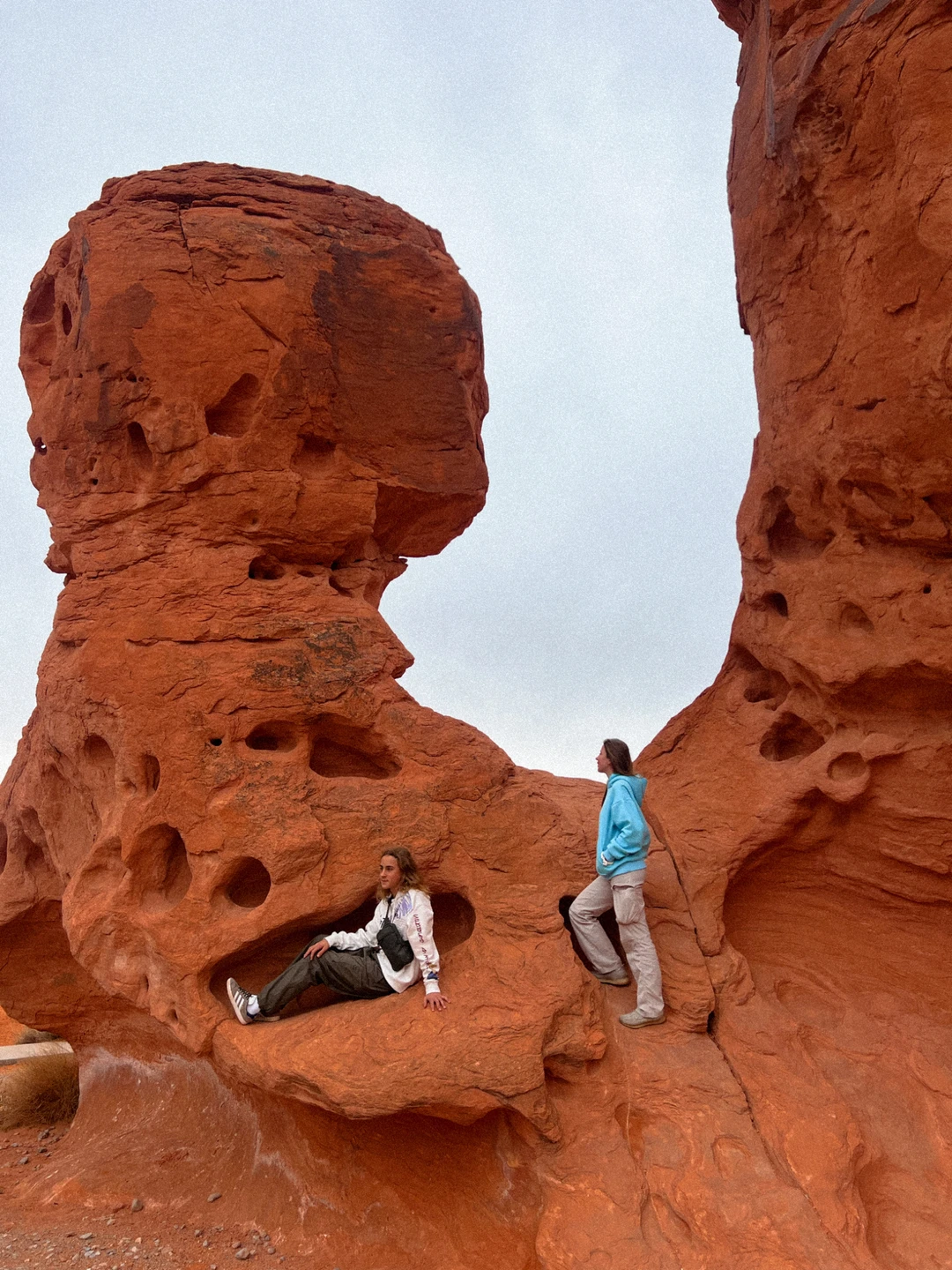 Прекрасная экскурсия, чудесное место, повезло с погодой, сделали много красивых фотографий. Тк у нас было мало