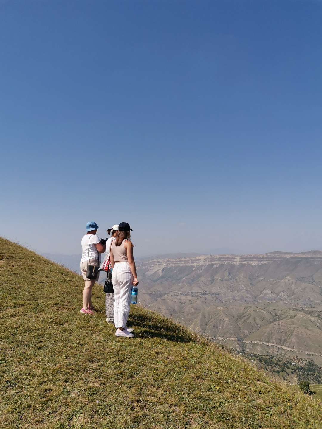 Из Махачкалы - в Гуниб и Салтинское ущелье (Елена)
