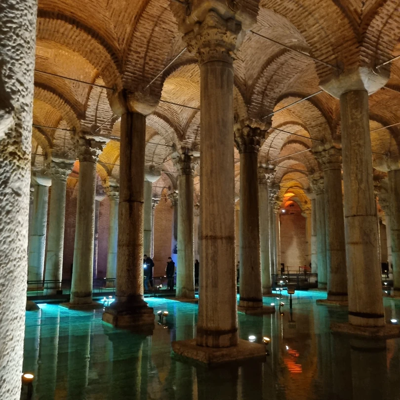 Спасибо огромное Алене, несмотря на погоду, отлично провели день!! все наши пожелания были учтены, и прямо