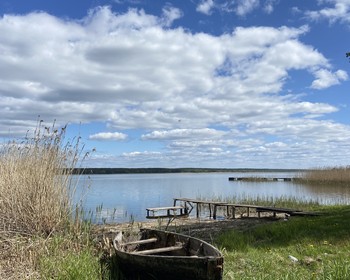Кревский замок, Боруны, Гольшаны, Ошмяны, Жупраны, Солы, Гервяты, Михалишки, озеро Свирь, Довмонтово городище, Голубые озёра