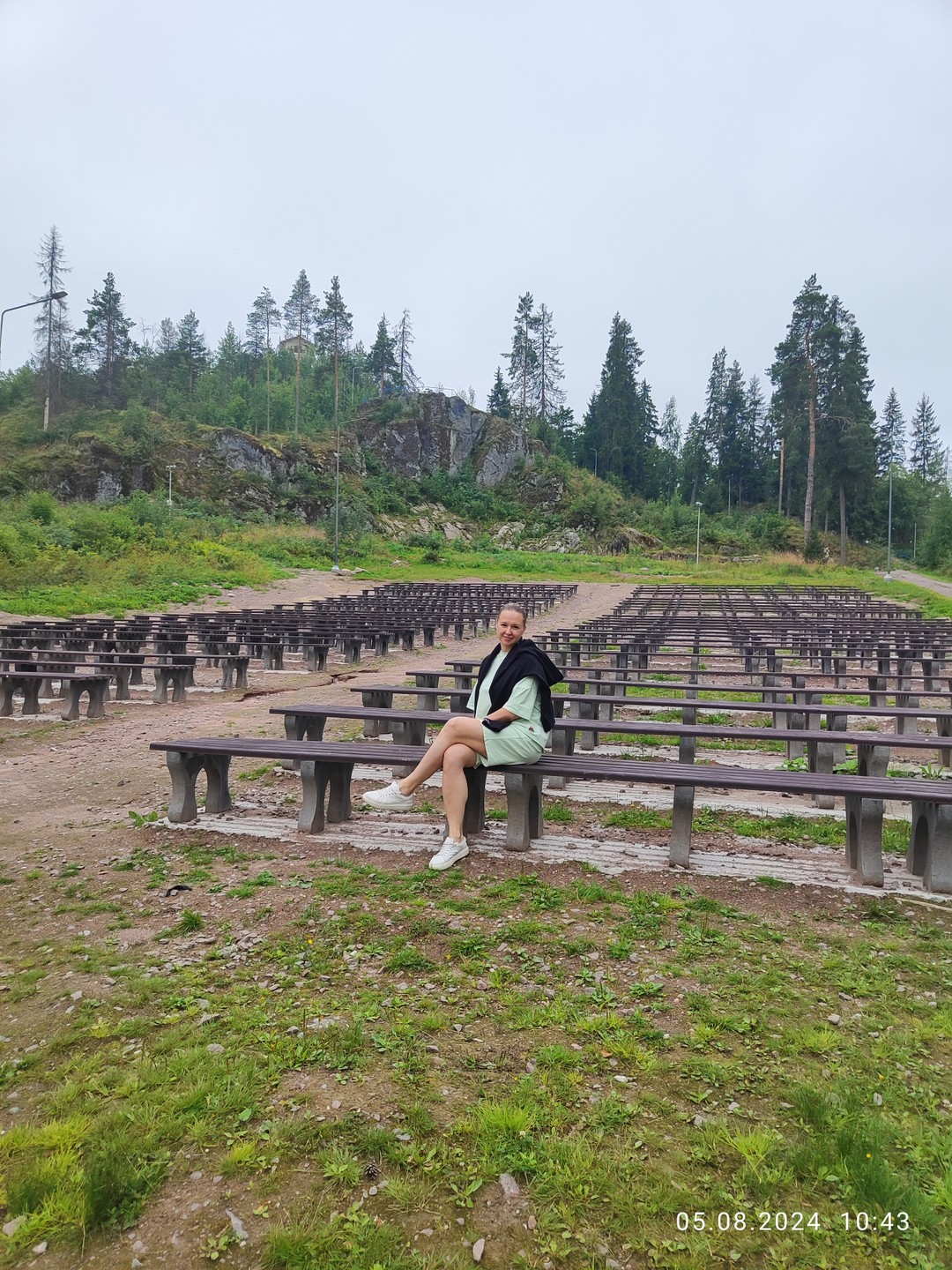 Изначально было немного волнительно, это была наша первая экскурсия в незнакомом месте и с незнакомыми людьми,