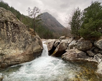 Алагирское, Цейское, мамисонское ущелья и Сказский ледник