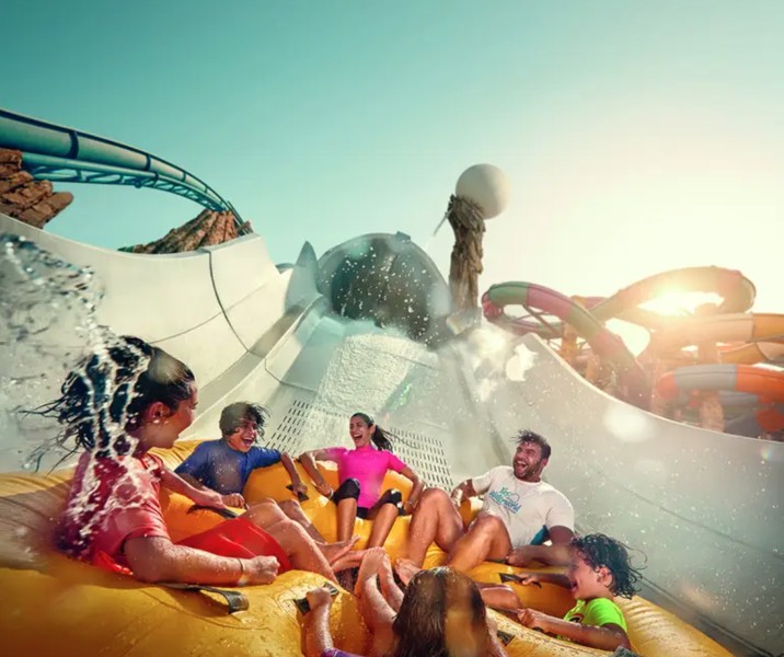 Фото отзыва 2: экскурсия "Билет 2 в 1: Yas Waterworld Abu Dhabi + Qasr Al Watan (из Дубая — в Абу-Даби)"