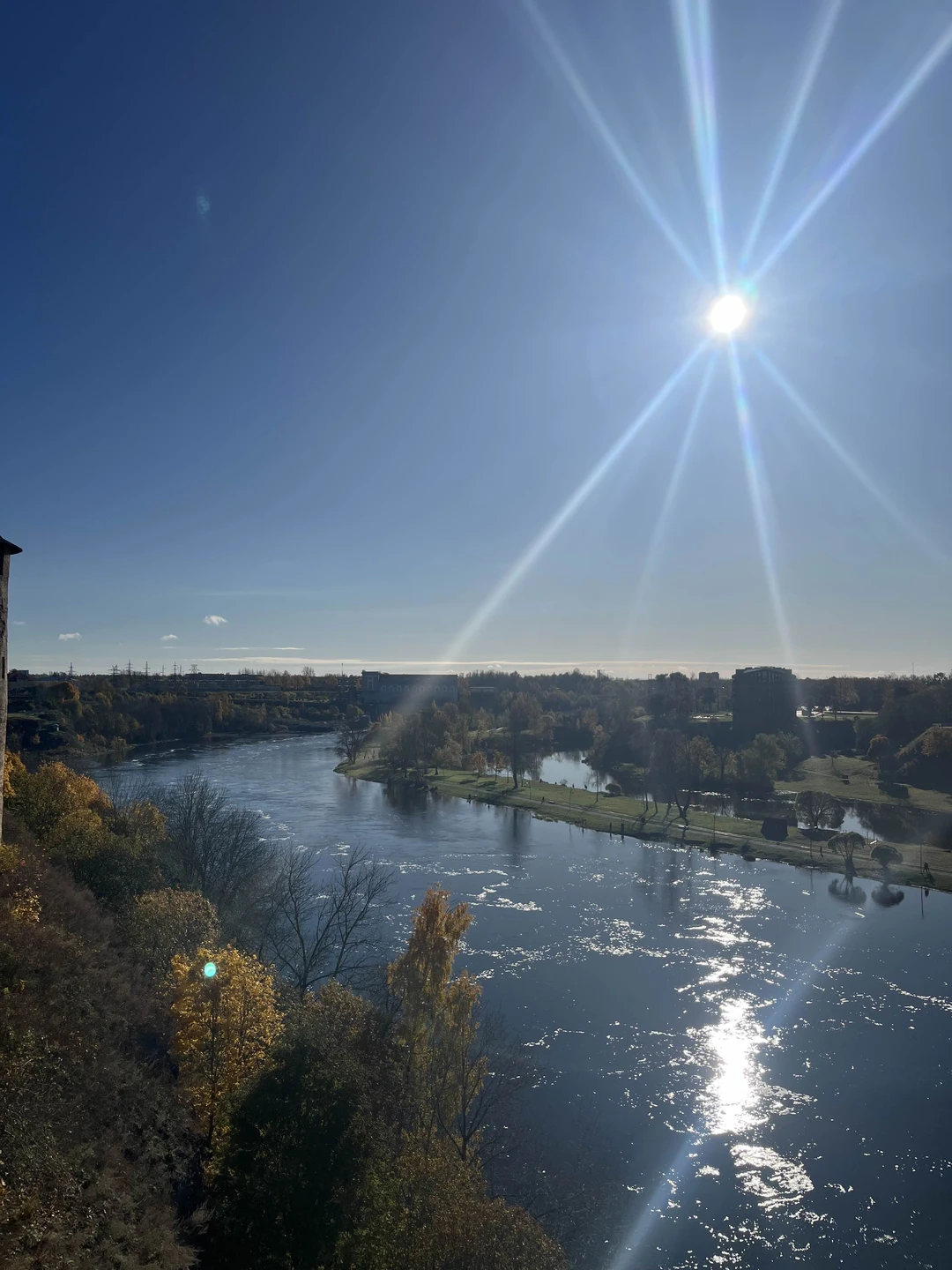 Экскурсия очень понравилась! Почерпнули много интересной,новой информации! Гид Елена- прекрасный экскурсовод,внимательна к историческим мелочам! Вся экскурсия