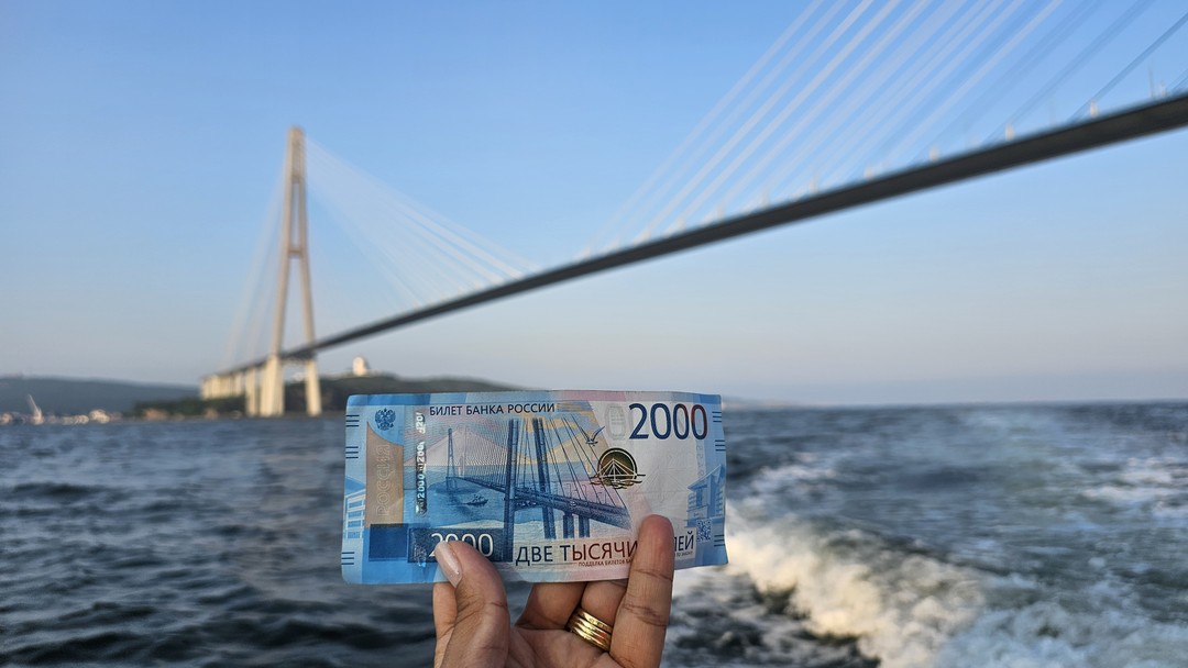 Отличная организация, все чётко и во время. Красивые виды, оба моста, три маяка, закат на море - отдельное удовольствие