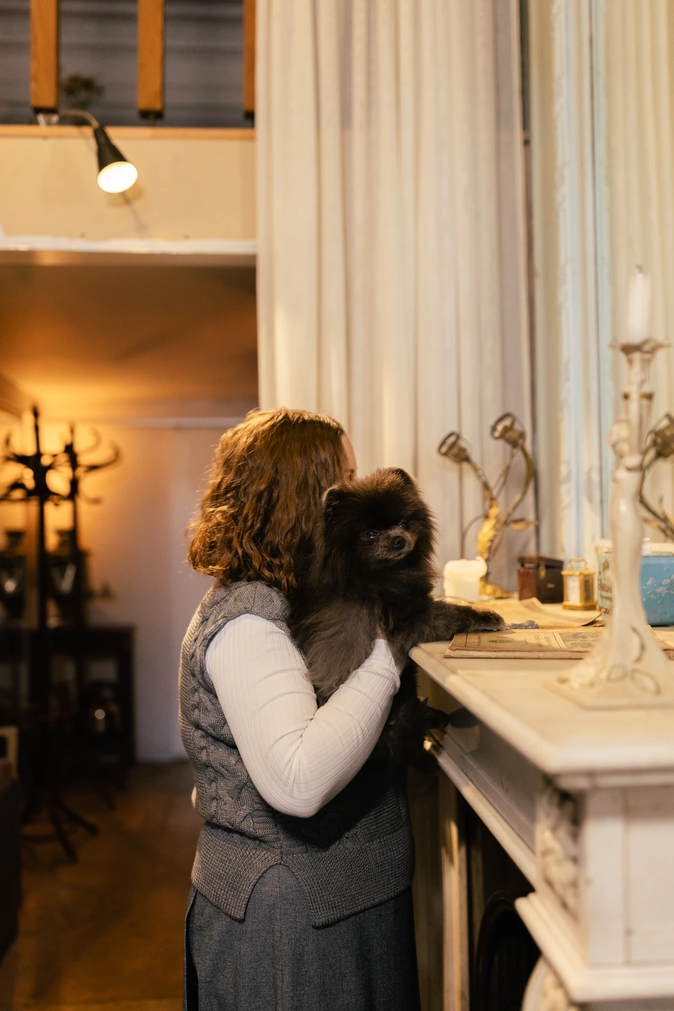 Хочу поделиться своими впечатлениями о потрясающей фотоэкскурсии в атмосфере старинной дворянской квартиры. Особенно хочу поблагодарить Алексея