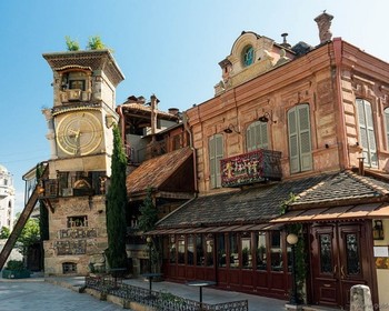 Прогулка по Тбилиси: Старый город, крепость Нарикала и серные бани