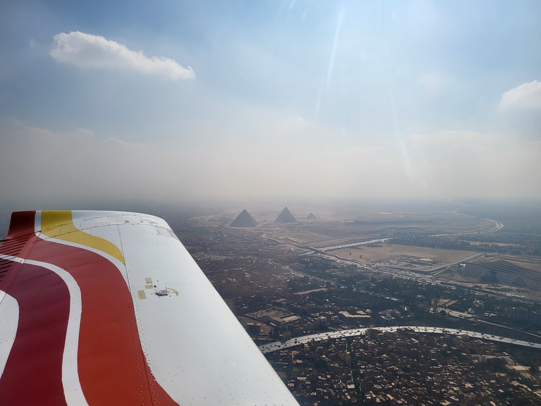 Все прошло отлично полностью в соответствии с моими ожиданиями. Забрали от отеля и привезли обратно после