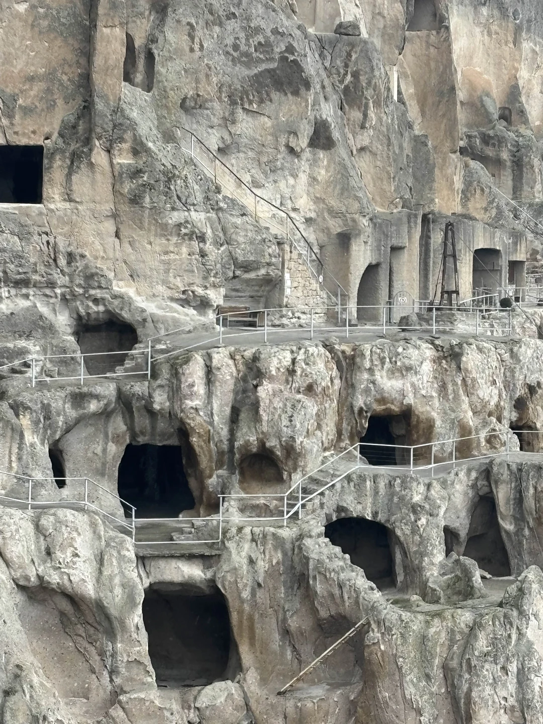 Вардзия, Хертвиси, Рабат и Боржоми: автобусная экскурсия (Диана)