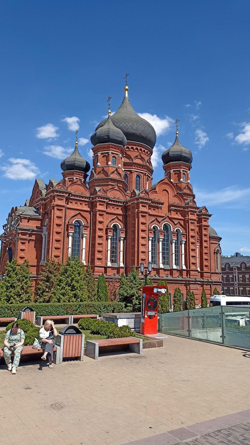 Это наша первая, но, думаю, не последняя экскурсия на Трипстере. В Туле нашим экскурсоводом был Егор