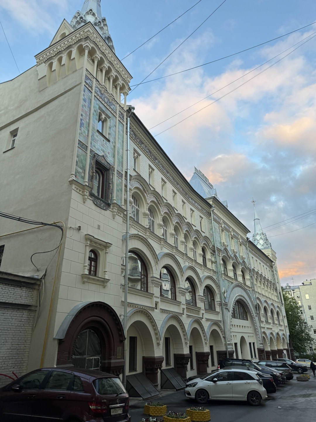 Проходные дворы Москвы (Вера)