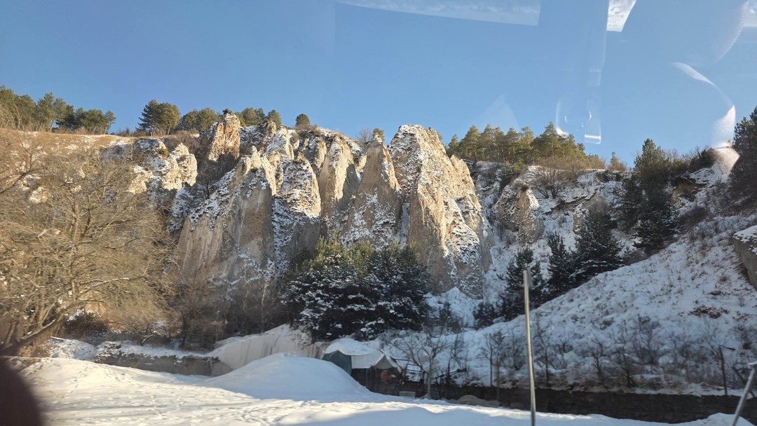 Завораживающее путешествие в величественный монастырь Крылья Татева и загадочный город Хндзореск!!! Водитель Гамлет сделал наше путешествие