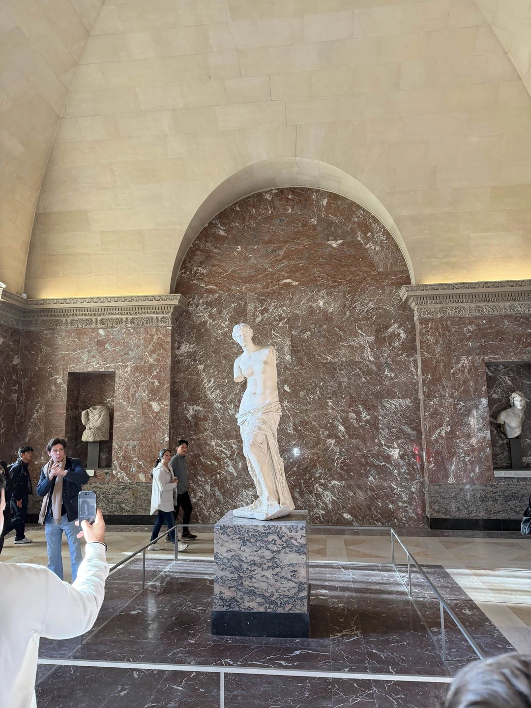 Главные сокровища Лувра за 2 часа (Виктория)