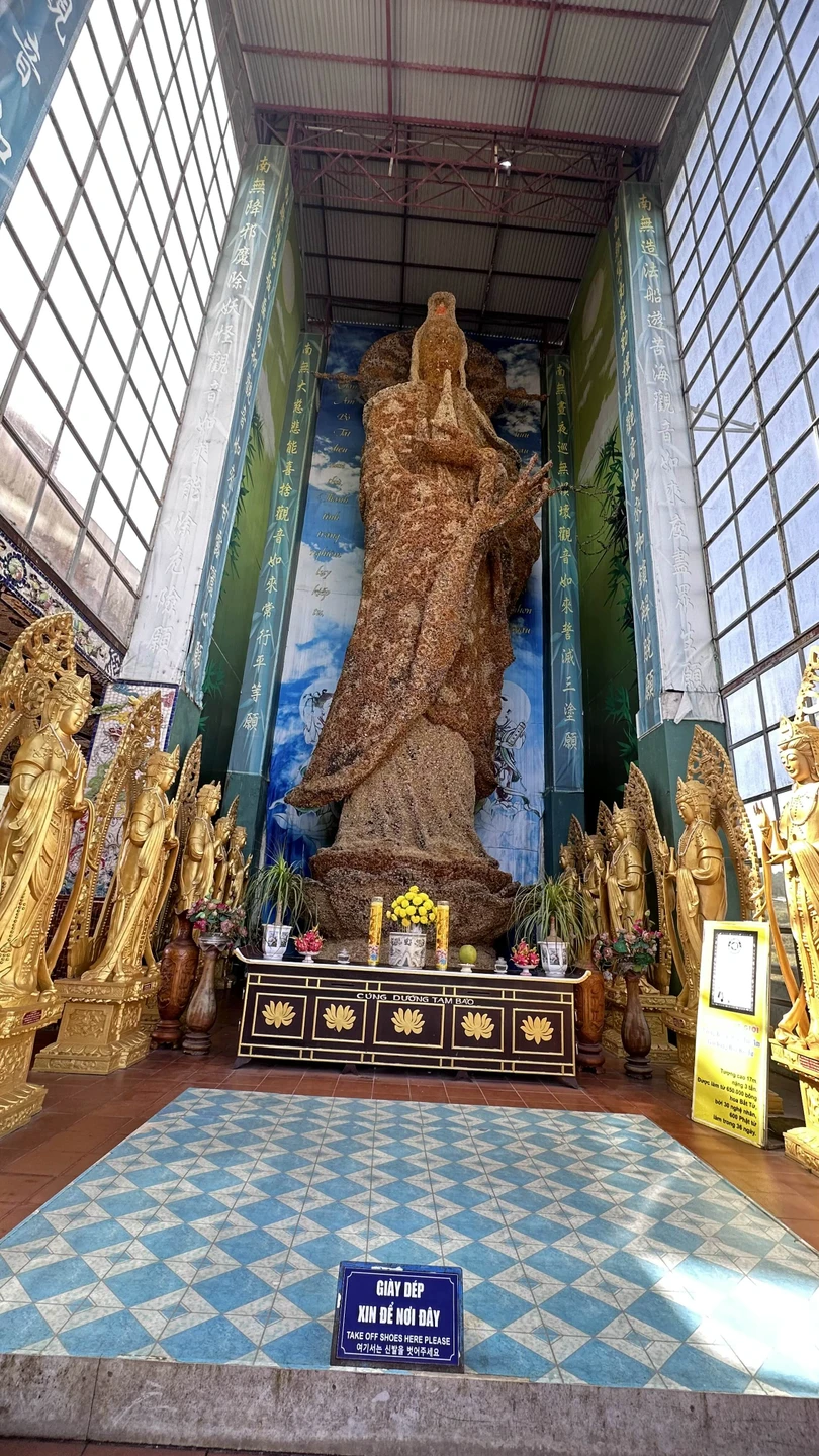 С Диной мы провели вместе целый день и на протяжении всего нашего путешествия не было скучно