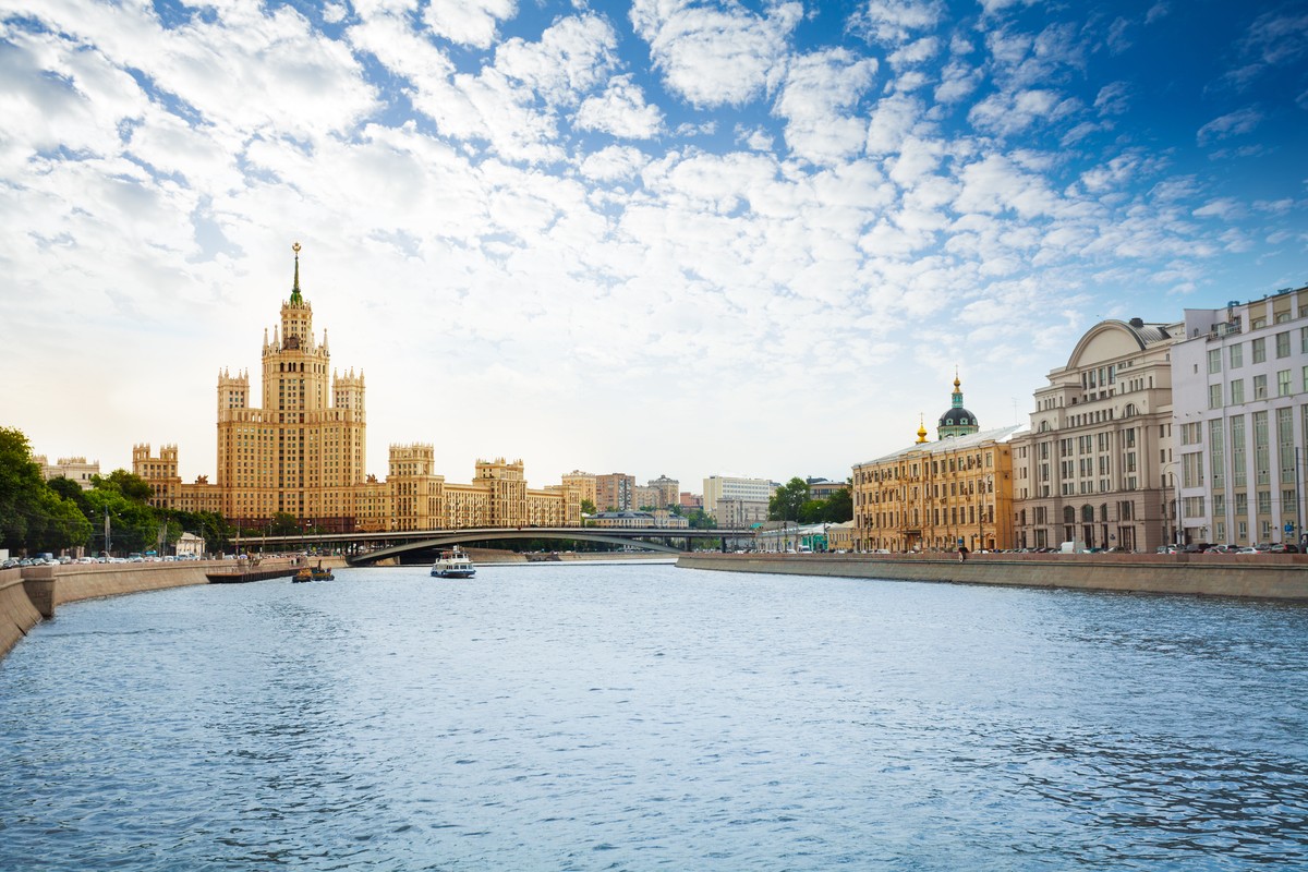 Маршрут «Центральный» на речном трамвае от причала «Зарядье» (7/8)