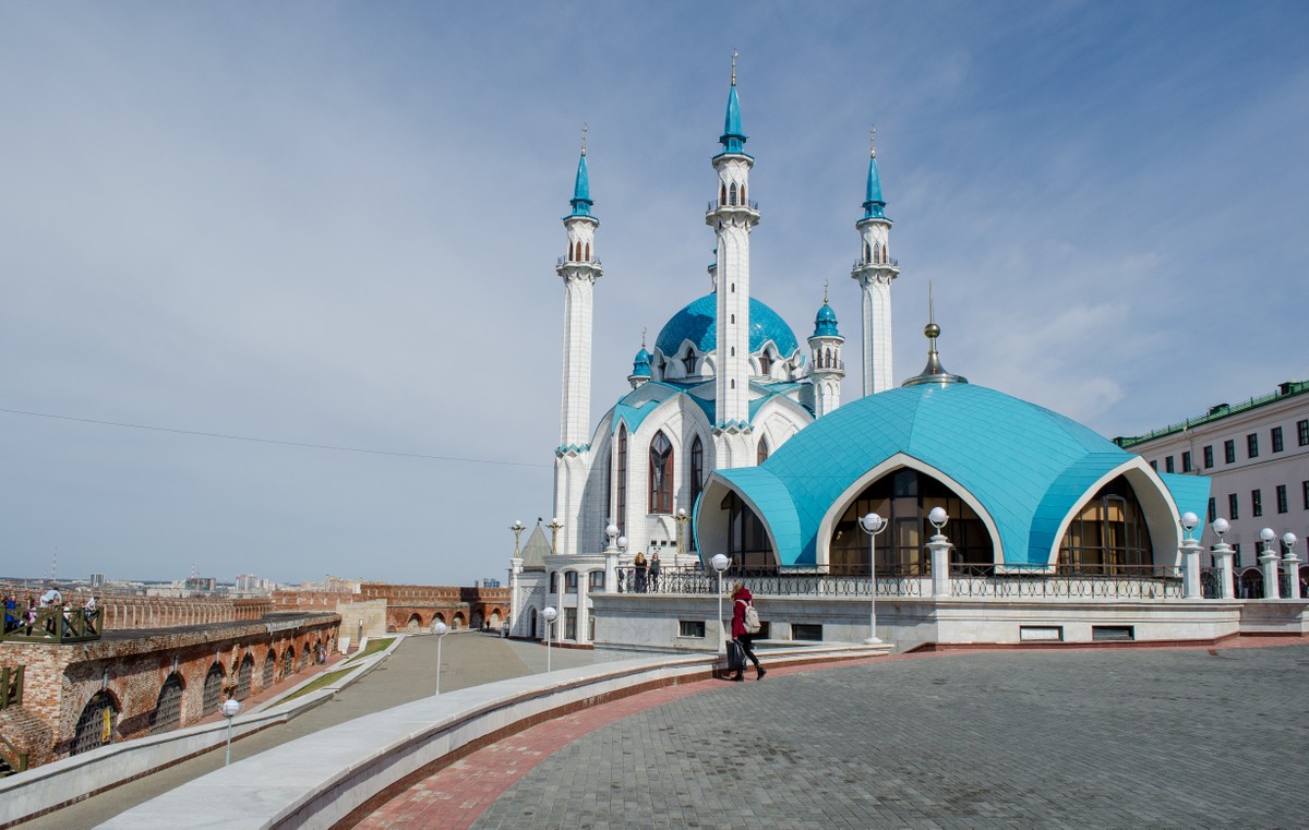 Фото 2 - Экскурсия: "2 в 1 в Казани: обзорная экскурсия + посещение кремля"