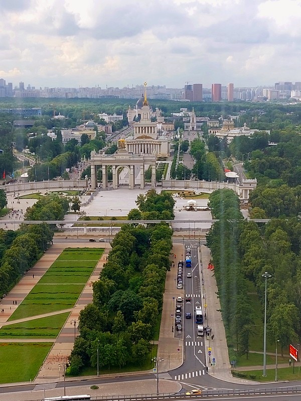 «Космос» в Москве - отель, опередивший время