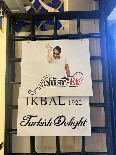 Дмитрий невероятный человек и профессионал. сделал наш день сказочным и невероятно вкусным! вернусь обязательно!!!