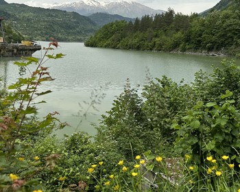 Столбы Саирме, панорамный бассейн, руины крепости, водопады, заброшенный санаторий