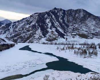 Ильгуменсикй порог, скала Белый Бом, Алтайский марс и Гейзерное озеро