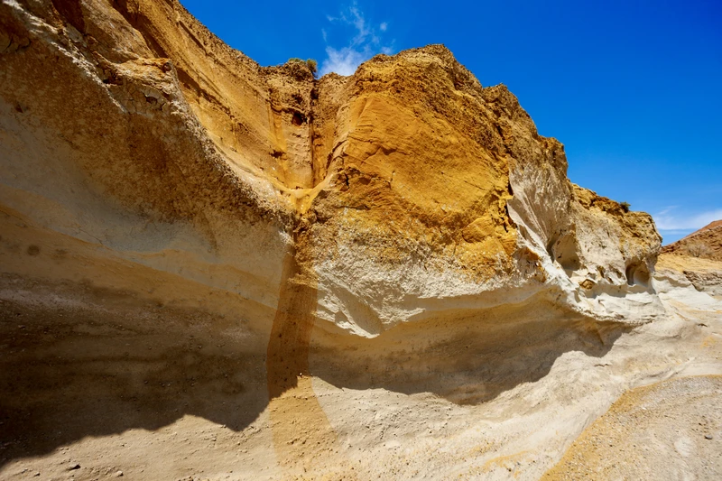 Из Алматы в Алтын-Эмель: горы Катутау, Актау и Поющий бархан