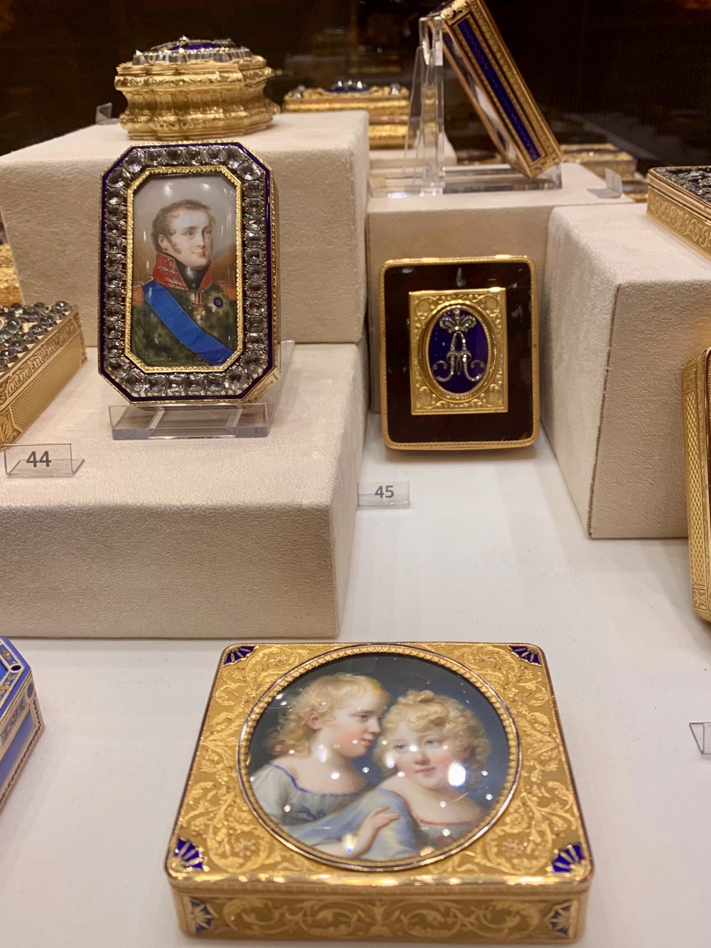 Блестящий мир Фаберже (6/11)