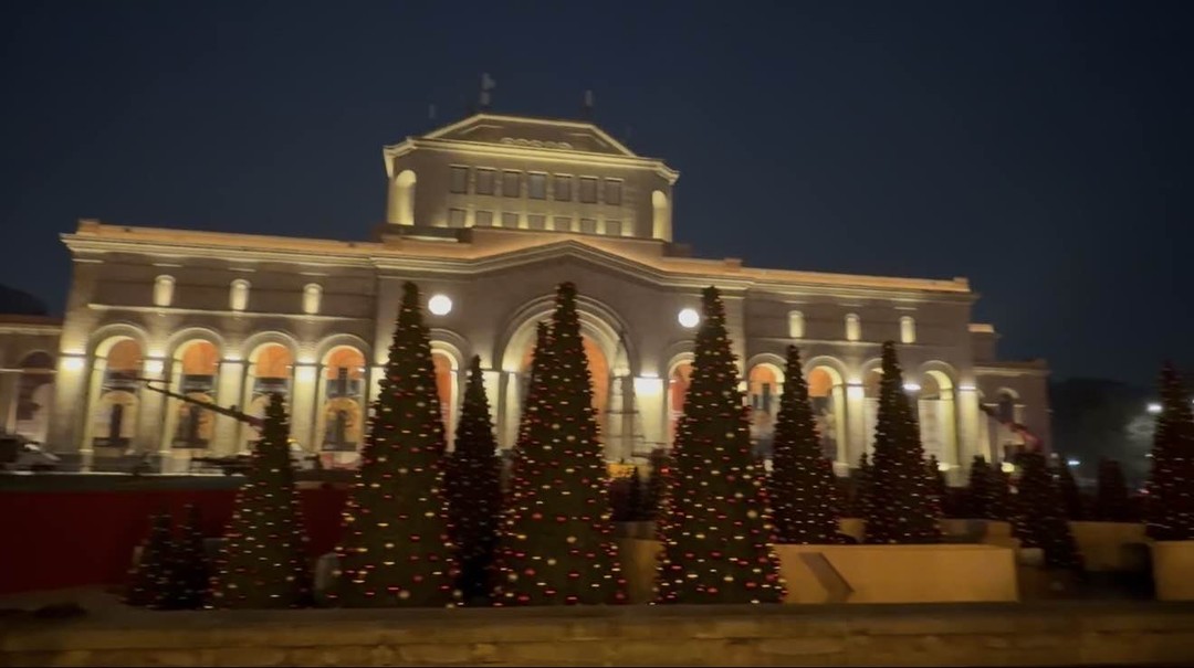 Мы впервые приехали в Ереван и Армению, и экскурсия с Эдмоном стала лучшим началом нашего знакомства