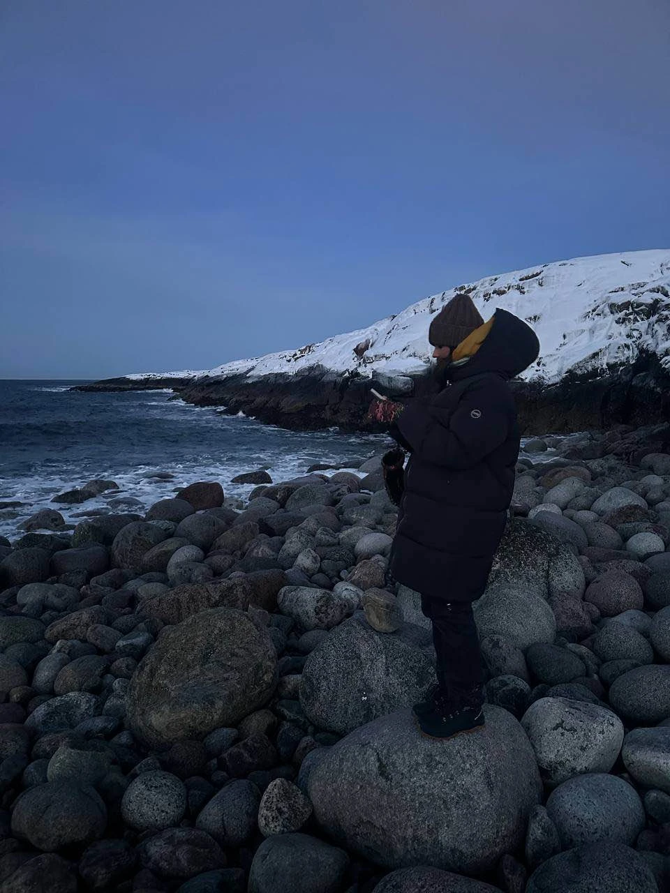 Хочу выразить огромную благодарность Алексею за великолепную экскурсию по Териберке, узнали много нового и интересного, попробовали местные деликатесы