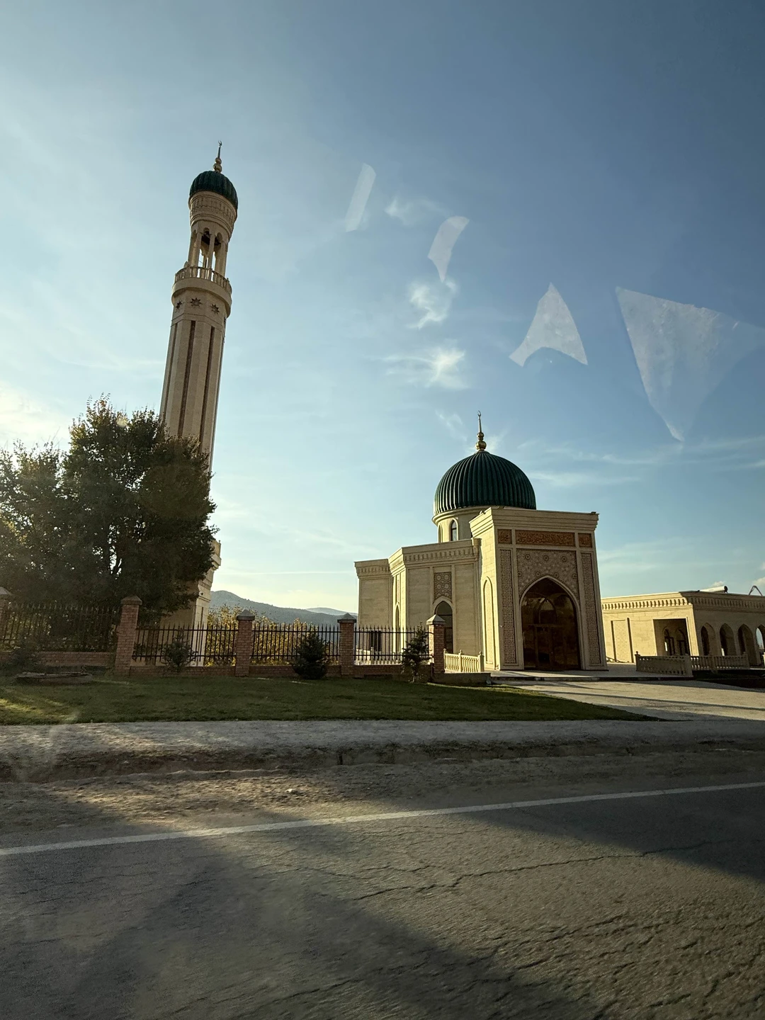 Из Ташкента - в горы Западного Тянь-Шаня (Людмила)