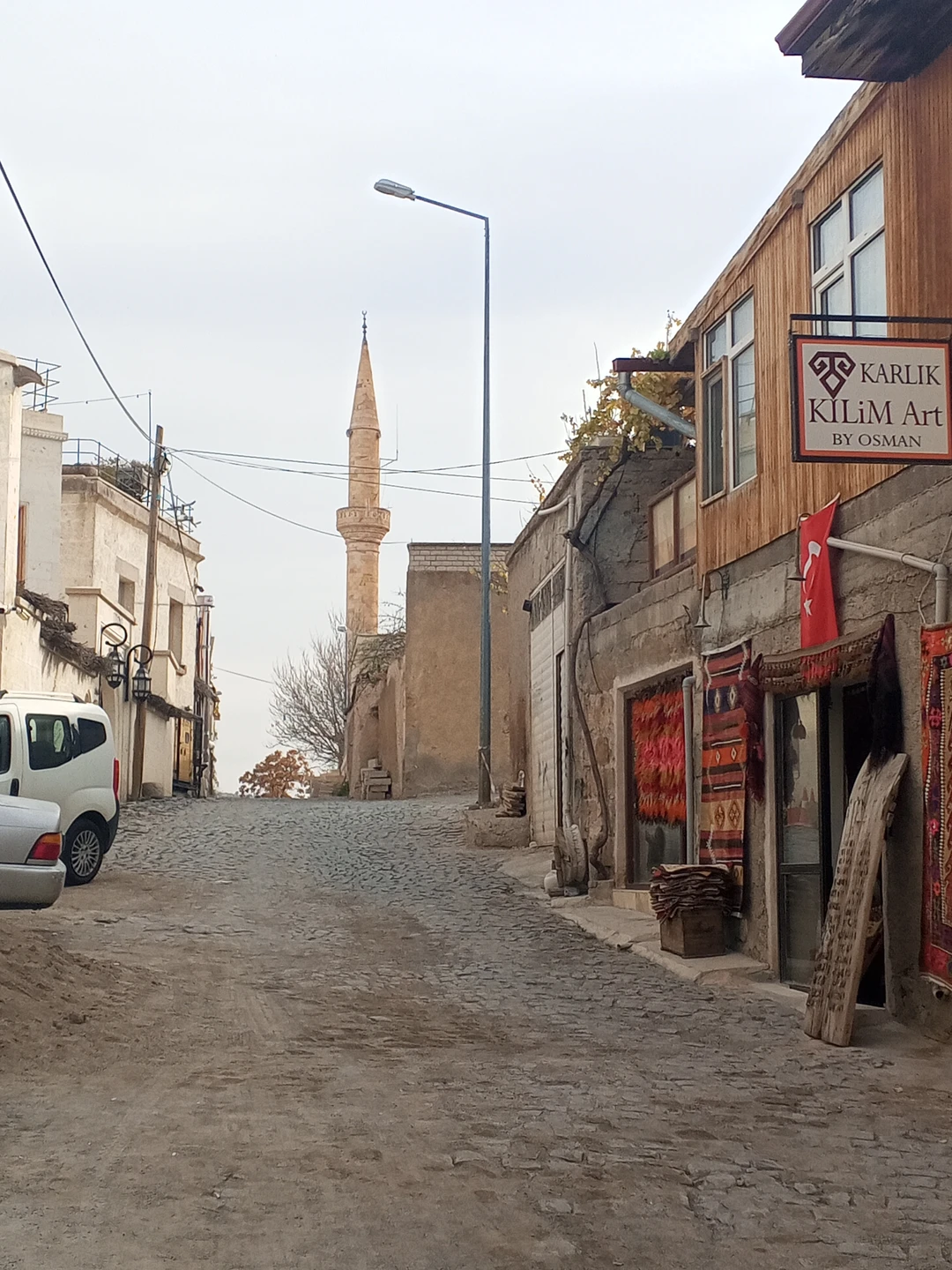 Спасибо за экскурсию,все было отлично организовано,отличная команда работает,хоть так и не удалось полетать на шаре,все равно