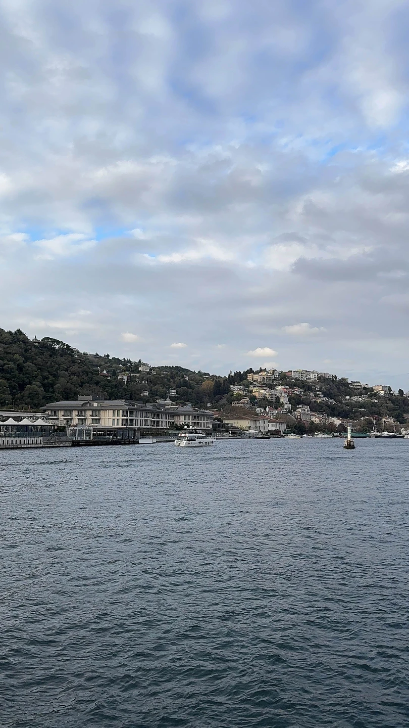 Прекрасный тур! Совсем не пожалели, что выбрали именно этот. Структурирован материал аудиогида, прекрасные виды.