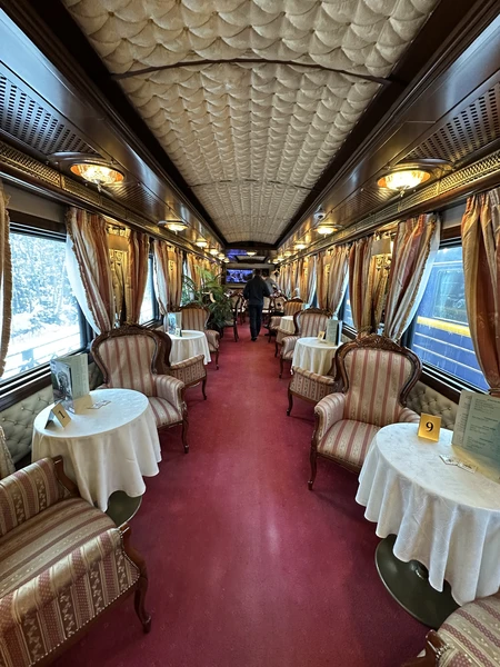 Все прошло очень хорошо, экскурсия насыщенная, дорога долгая, но это того стоит. Обязательно вернусь еще в теплый период. Спасибо!