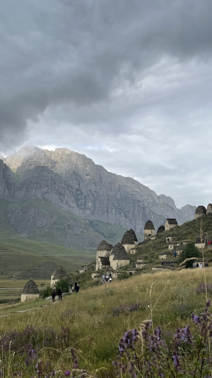 Это была невероятная Экскурсия, Тимур настоящий мастер своего дела! Я влюбился в Северную Осетию и приеду