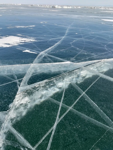 Очень впечатляющая экскурсия. Виды необыкновенные, лёд замечательный, гид Илья - супер! Советую!!!
