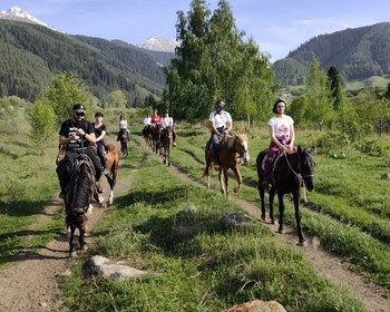 Прогулка к горным водопадам