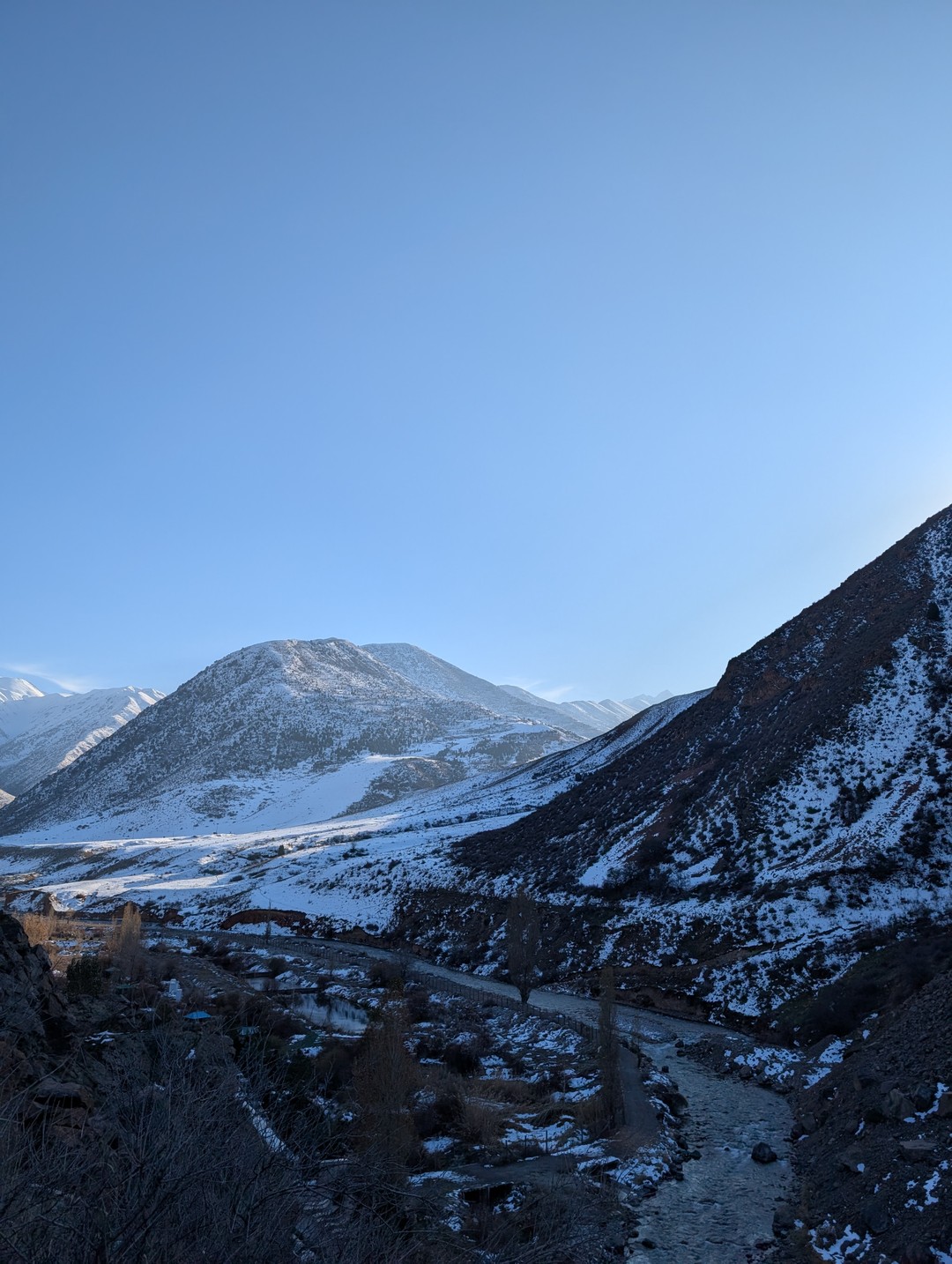 Очень впечатлила эта экскурсия! Шикарные, потрясающие виды, интересный маршрут, приятное общение, вкусный обед