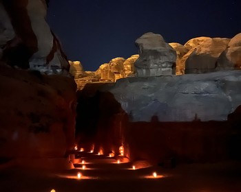 Экскурсия по Амману, Мадаба, гора Небо и ночь в Петре с шоу