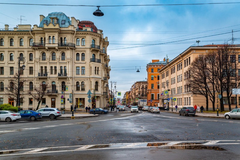 Виды По литературному кварталу с Маяковским и другими поэтами Серебряного века