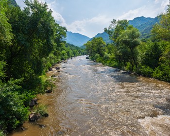 Монастыри Оромайр и Кобайр, рафтинг