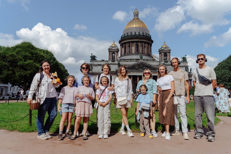 Иммерсивная прогулка по центру Петербурга