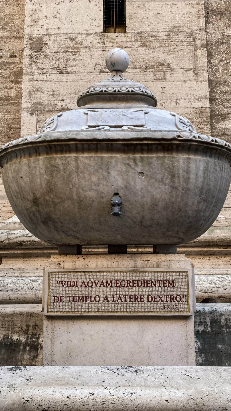 Без очередей, с интересной и легкой подачей материала. Время быстро пролетело, хоть наша экскурсия и затянулась на дополнительный час