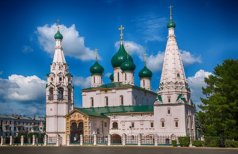 Монастыри и храмы земли Ярославской