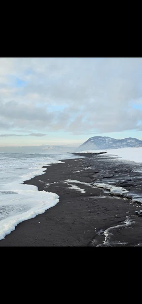 Здравствуйте, Владислав провёл очень большую экскурсию по Камчатки, мы проехали от тихого океана до охотского моря