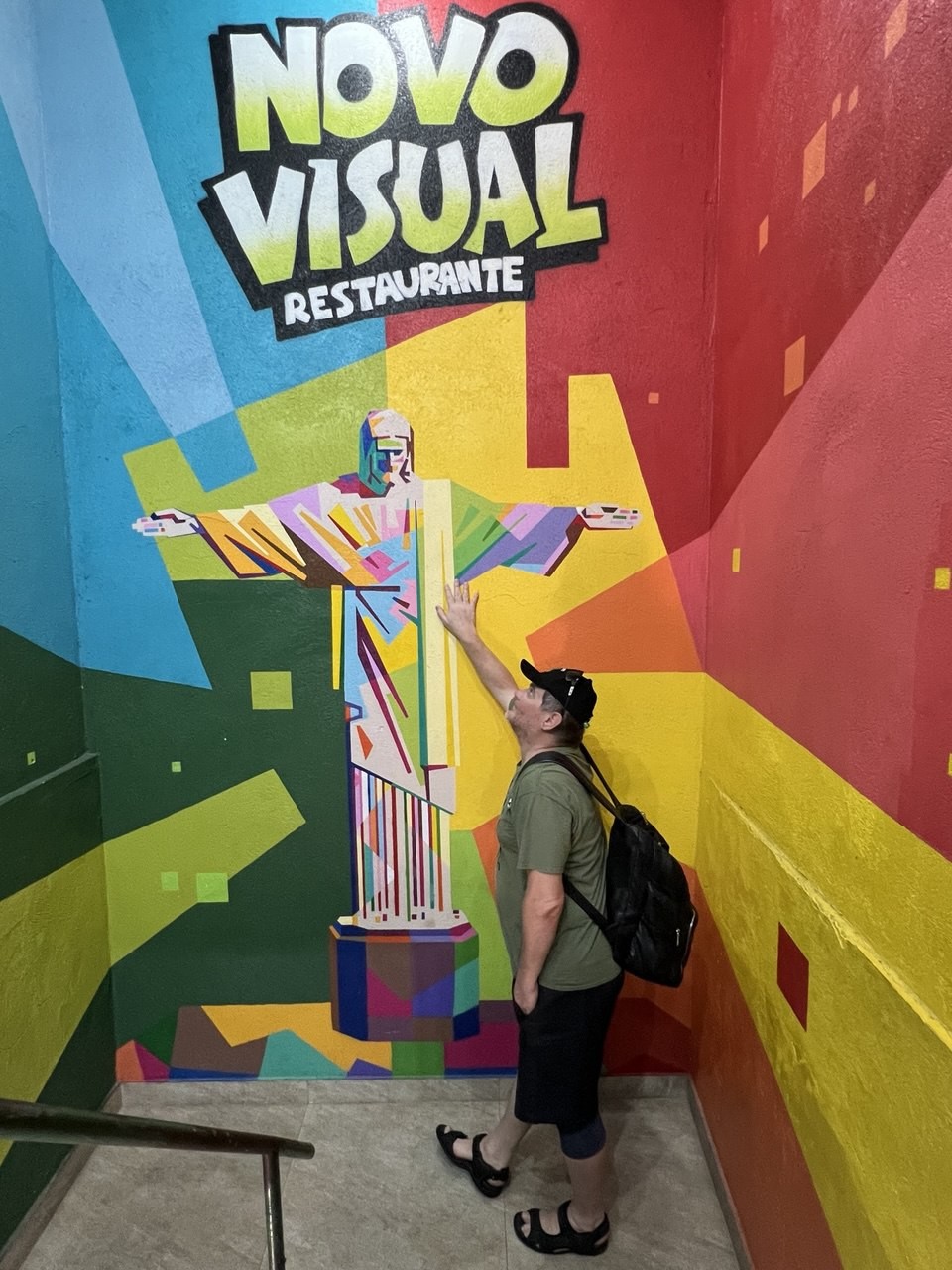 Очень рекомендую экскурсию в Росинью с Ниной. При встрече с первой минуты было такое чувство, что