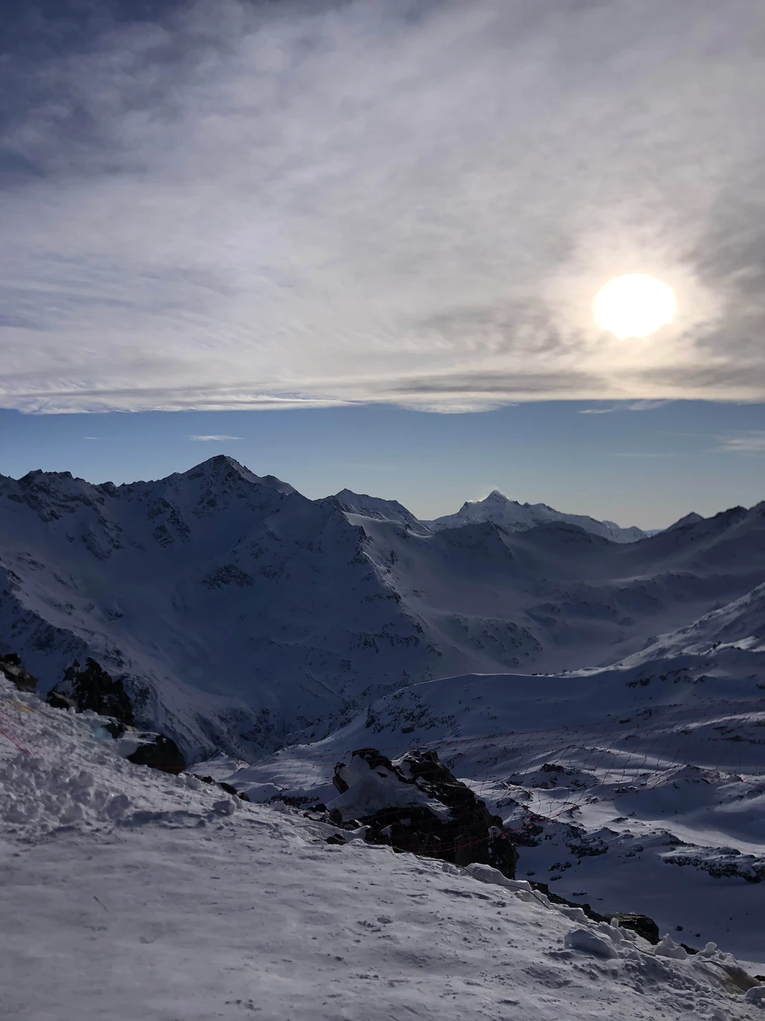 Решили в Новогодние каникулы побывать на Эльбрусе, в первый раз бронирую через данный сайт, забронировали заранее