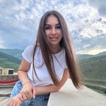 Анна - представитель команды гидов