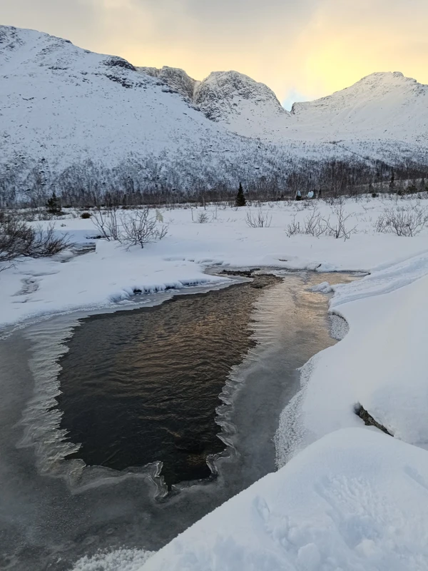 Зимние Хибины - на снегоступах